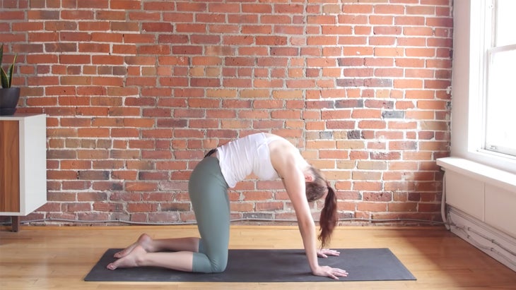 30 Minute Yoga 4 yoga with kassandra catcow