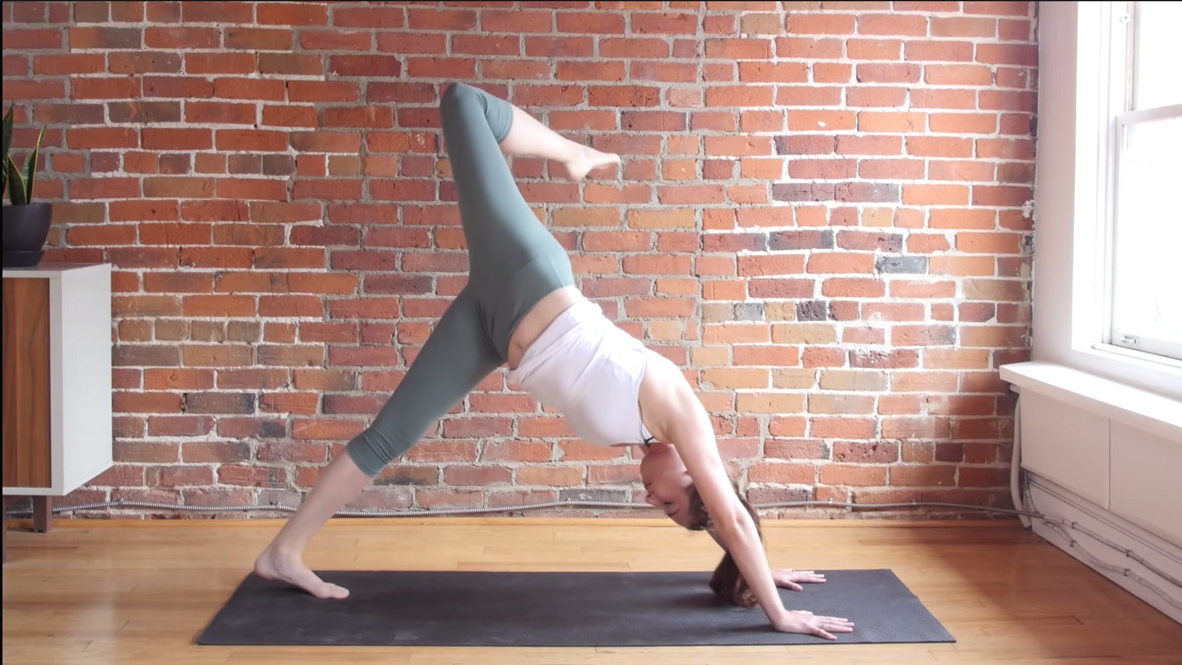 30-Minute Yoga Flow From Yoga With Kassandra