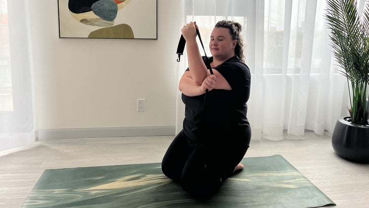 Not Just for Skinny People: Bringing Yoga to People with Round Bodies -  YogaUOnline