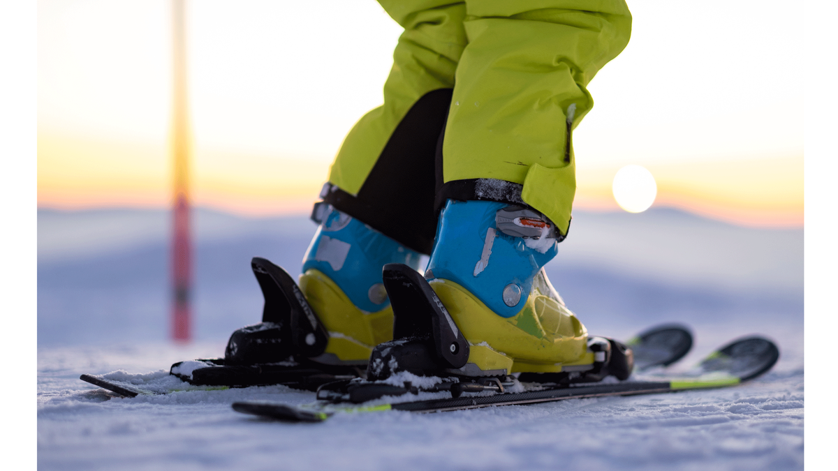 Essential Après-Ski Stretches for Your Aching Lower Legs