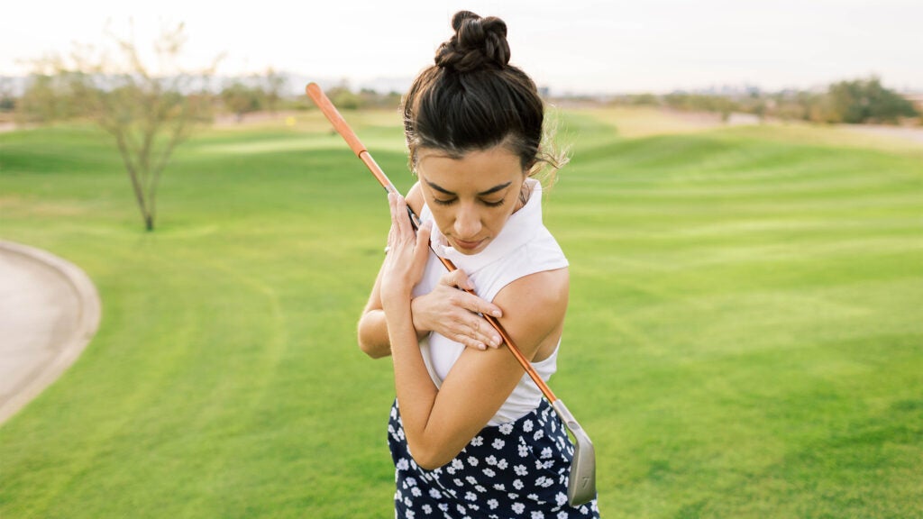 7 Essential Exercises to Improve Your Golf Swing, According to a Trainer