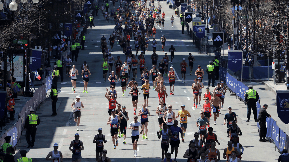 The One Thing All Marathoners (Desperately) Need to Know