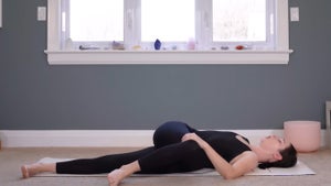 10 minute morning yoga kassandra day 14