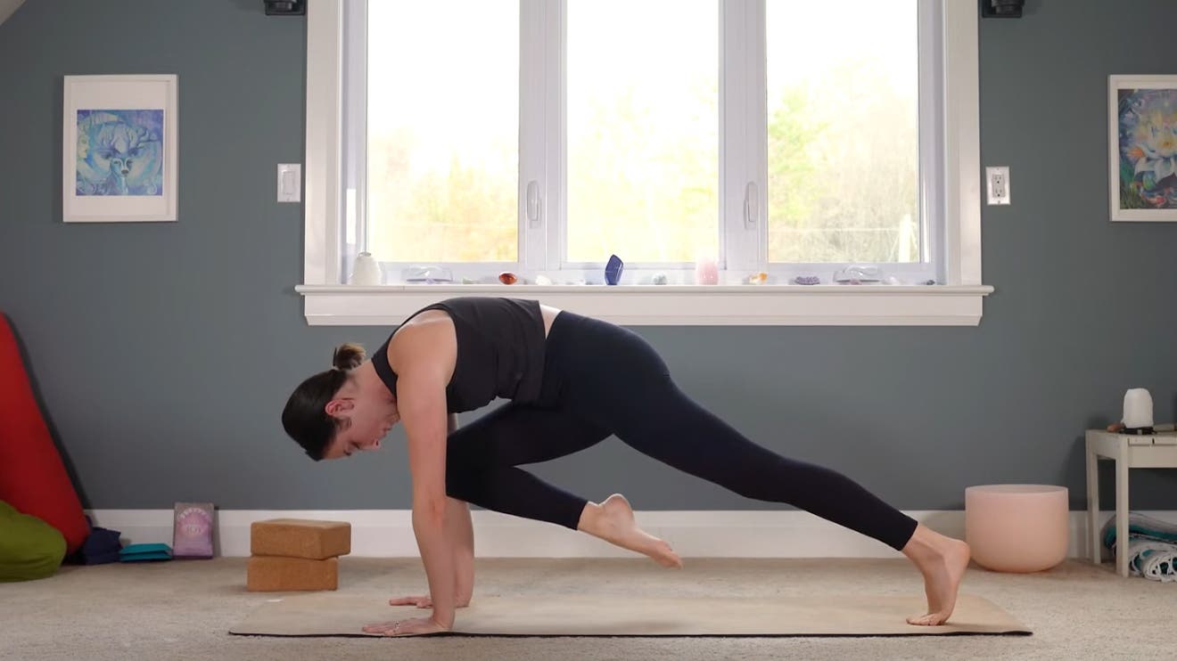 Essential Yoga for Core Strength (In Less Than 30 Minutes)