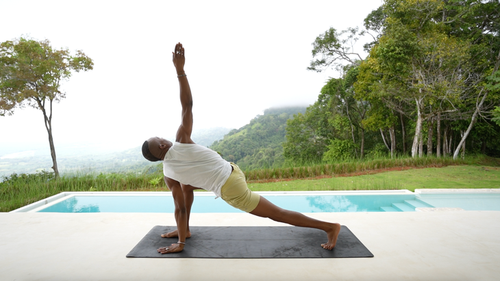 yoga for energy revolved lunge