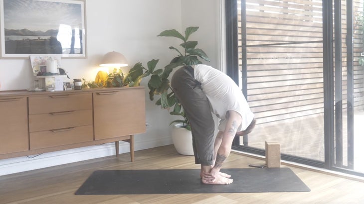 lower back strengthening yoga poses from a man on a mat