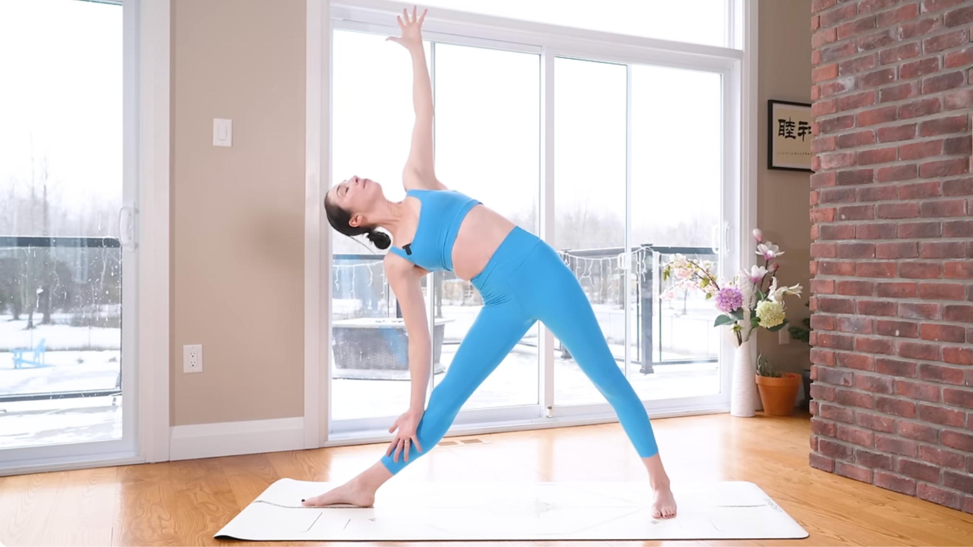 20-Minute Morning Yoga for the Full-Body Stretch That You Need