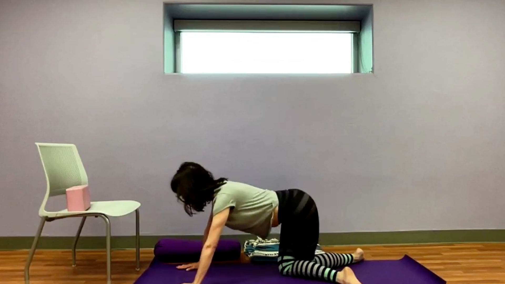 Cow face pose variation