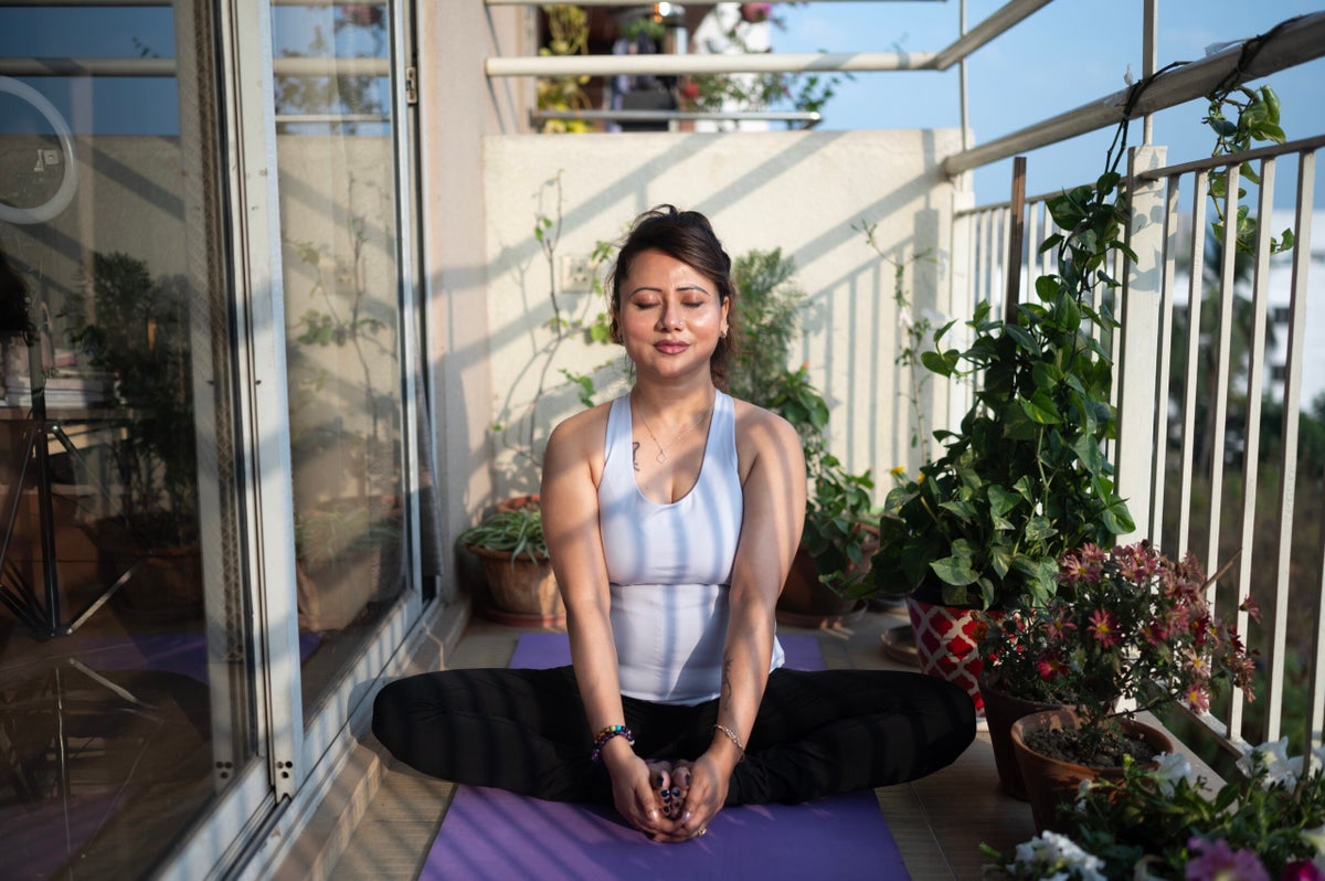 15-Minute Yoga to Help You Slooow Down (No Standing Required)