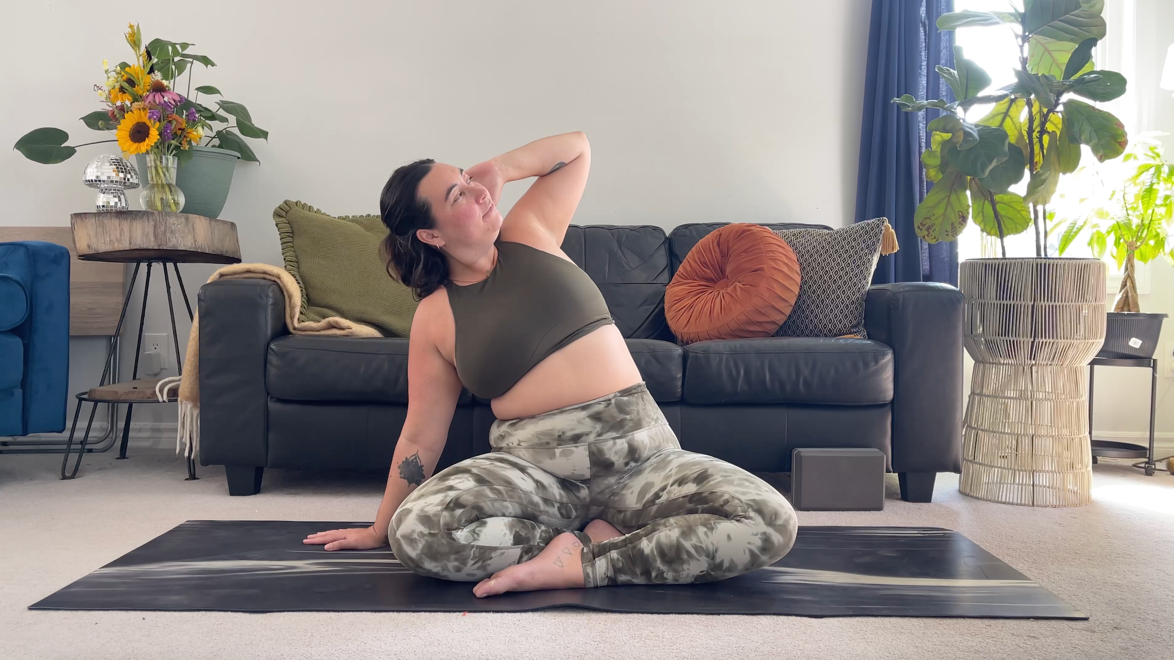 Yoga teacher Taylor Lorenz in Dynamic Heart Opener