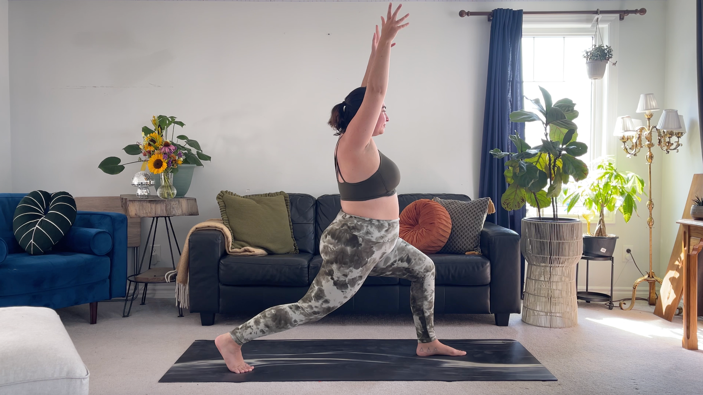 Yoga teacher Taylor Lorenz in Crescent Lunge