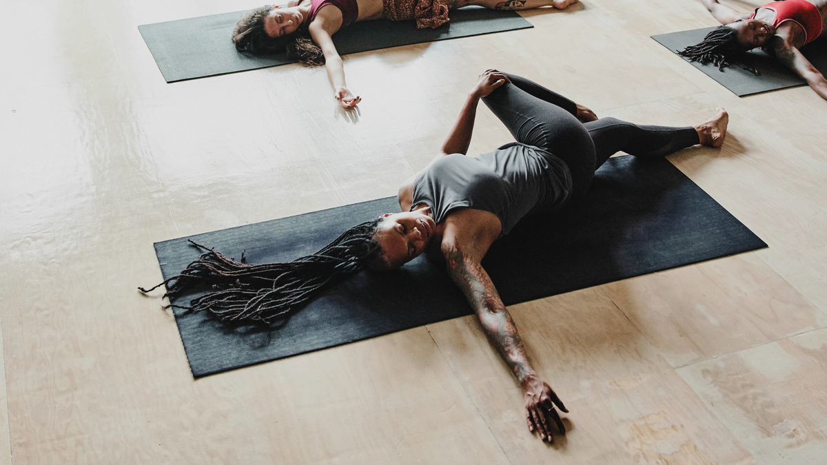 15-Minute Morning Yin Yoga to Release Tension