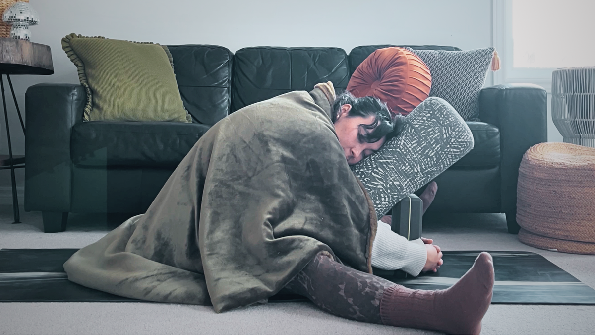 15-Minute Cozy Restorative Yoga Practice for Chilly Days