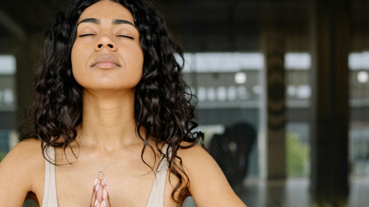 No, You Don't Have to Breathe the Way the Teacher Instructs in Yoga. Here's Why.