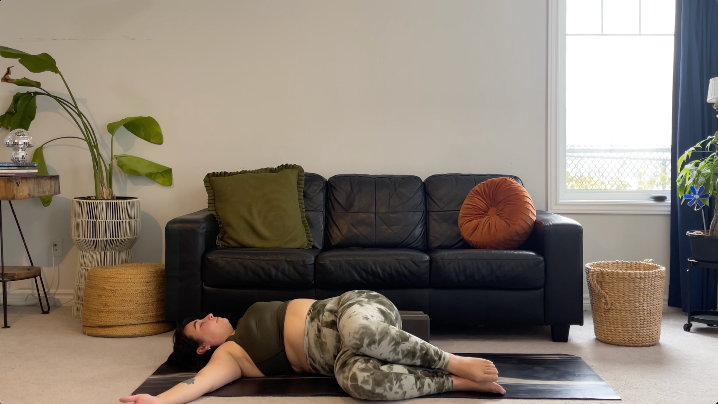 Teacher Taylor Lorenz in Reclined Twist