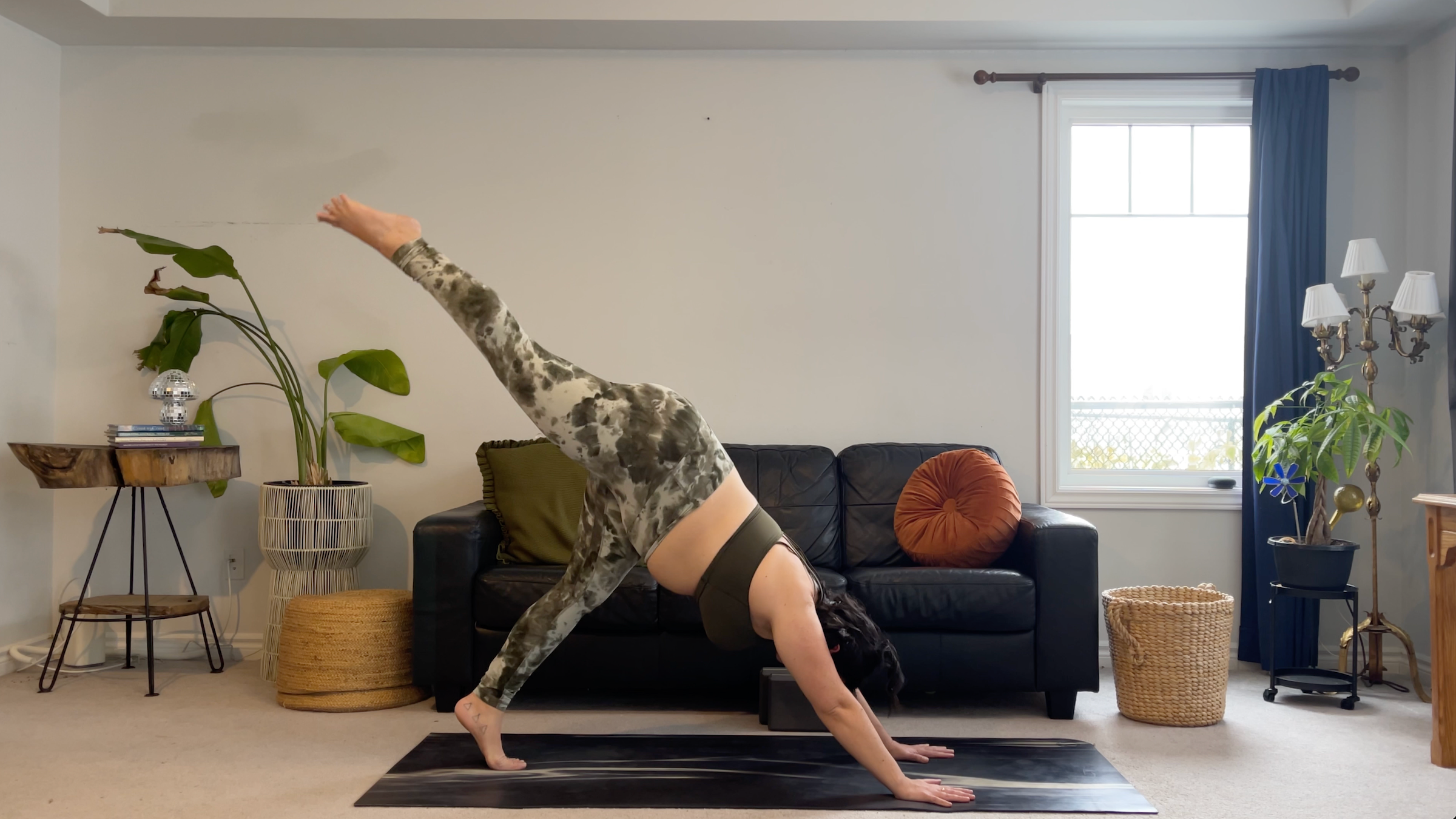 Teacher Taylor Lorenz in Three-Legged Dog