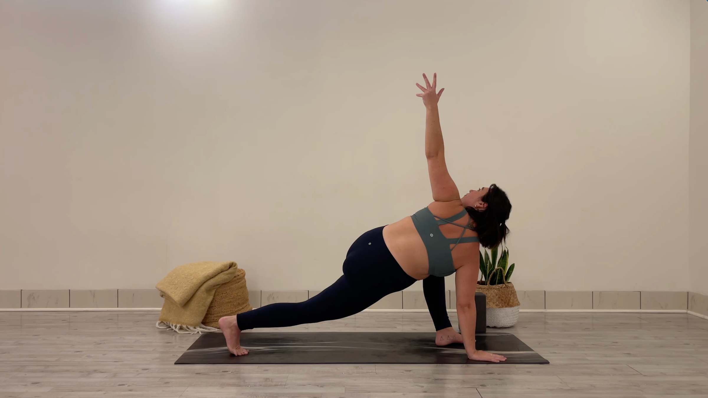 Teacher Taylor Lorenz in Twisting Lunge