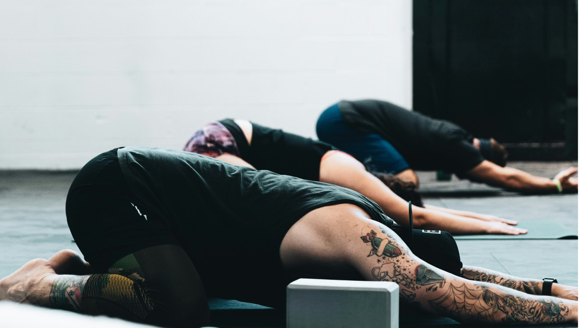 Practicing Yoga in Spanish Changed Everything for Me. Here’s How.