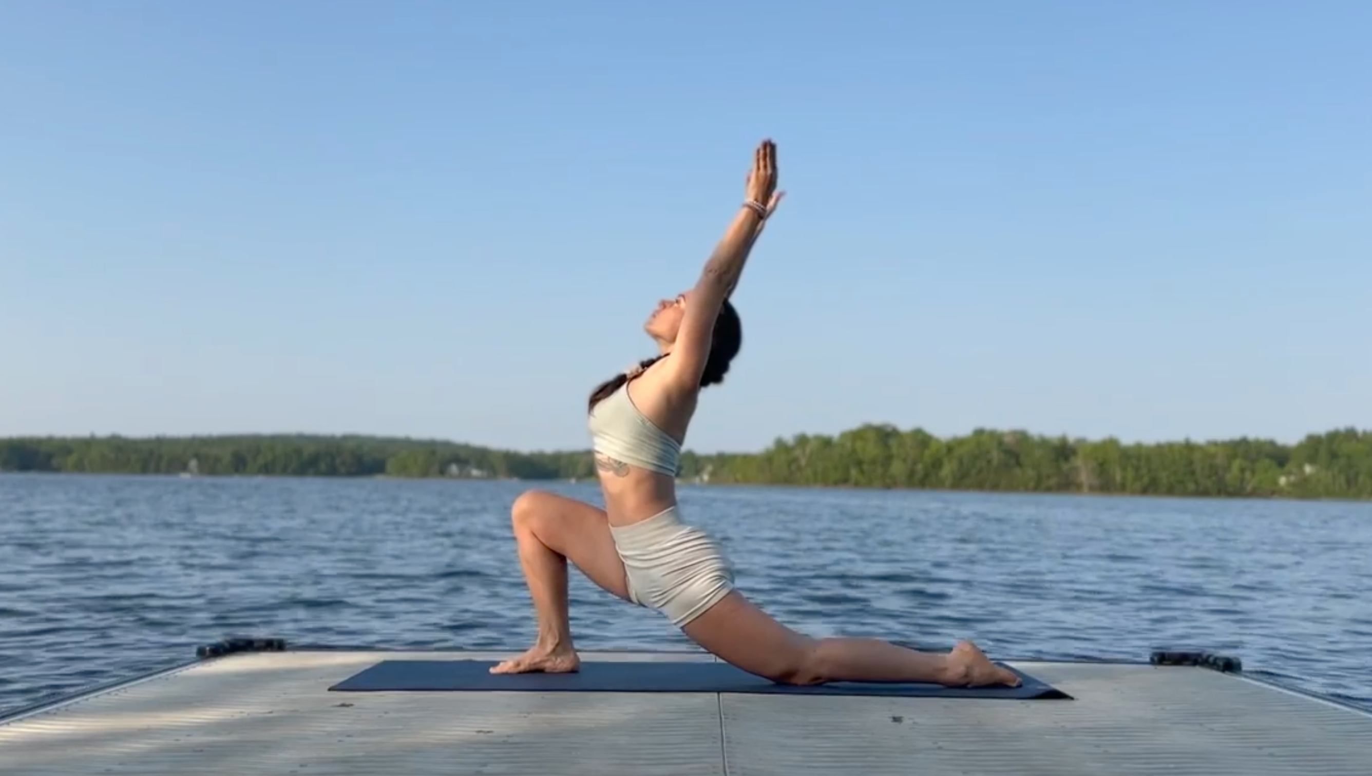 Teacher Emily Baltzer in Low Lunge