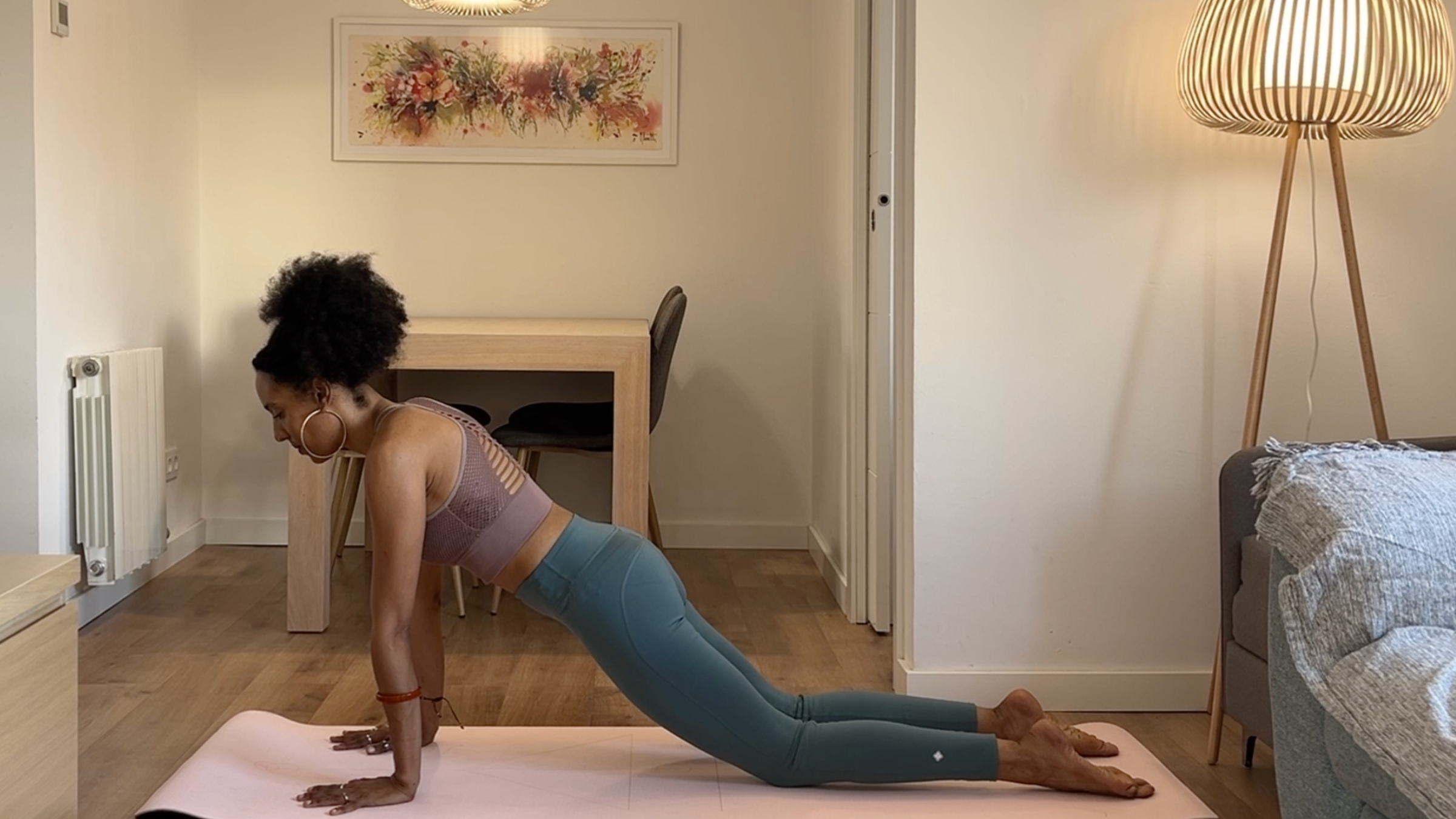 30-Minute Evening Yoga to Release Stress So You Can Relax