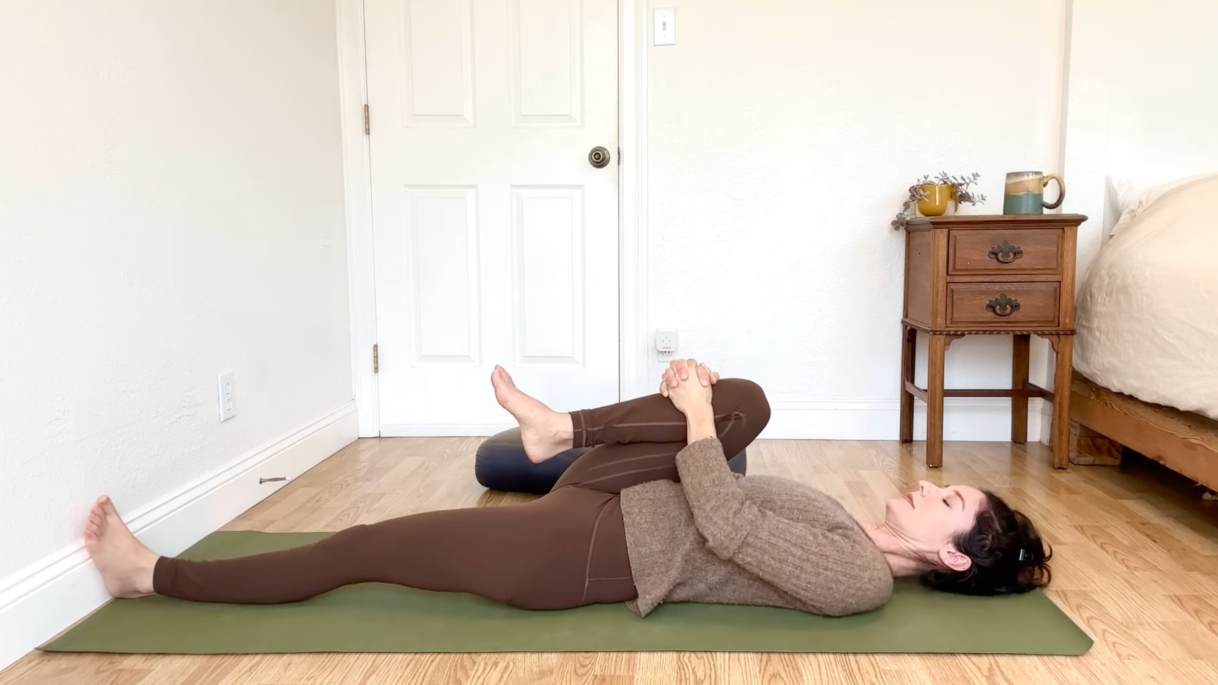 15-Minute Yoga to Ease Stress and Slow Down—Without Standing Up