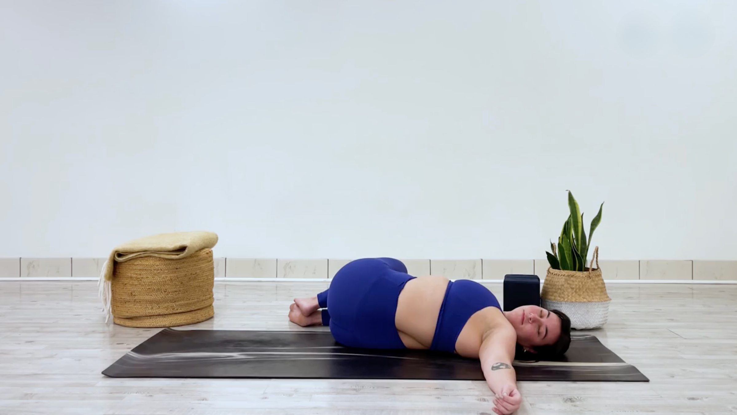 Teacher Taylor Lorenz in Reclined Twist