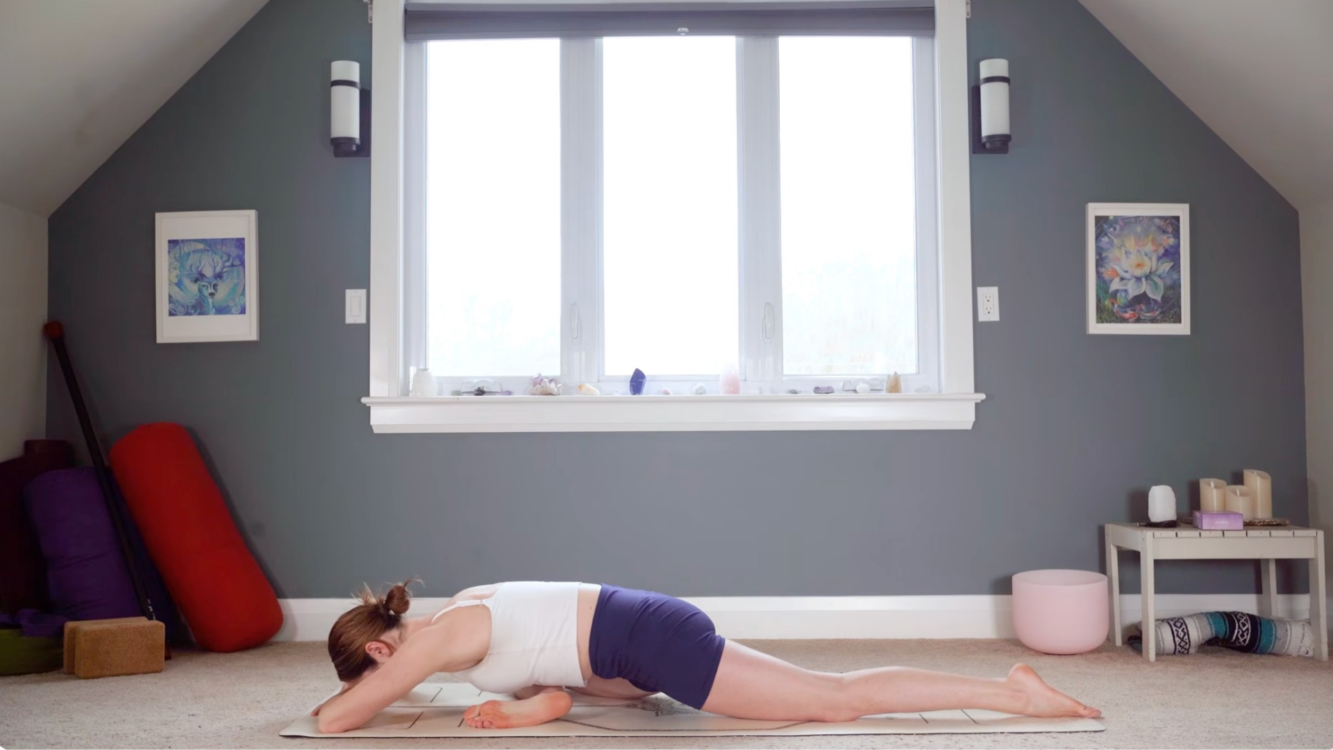 15-Minute Morning Yoga to Move Your Entire Body (With Minimal Cues)