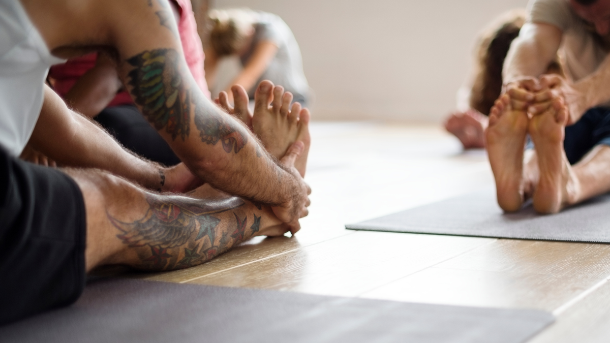 Yoga Students Tend to Compare Themselves to Others. Here's How Teachers Can Discourage That.