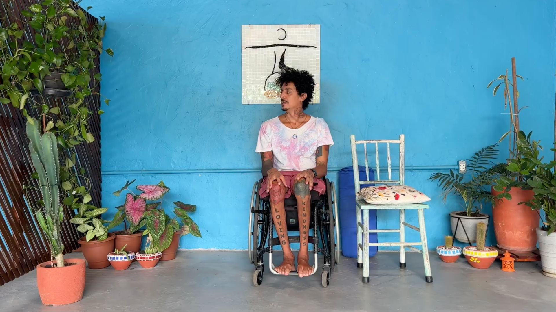 20-Minute Chair Yoga to Remind You What Hopefulness Feels Like