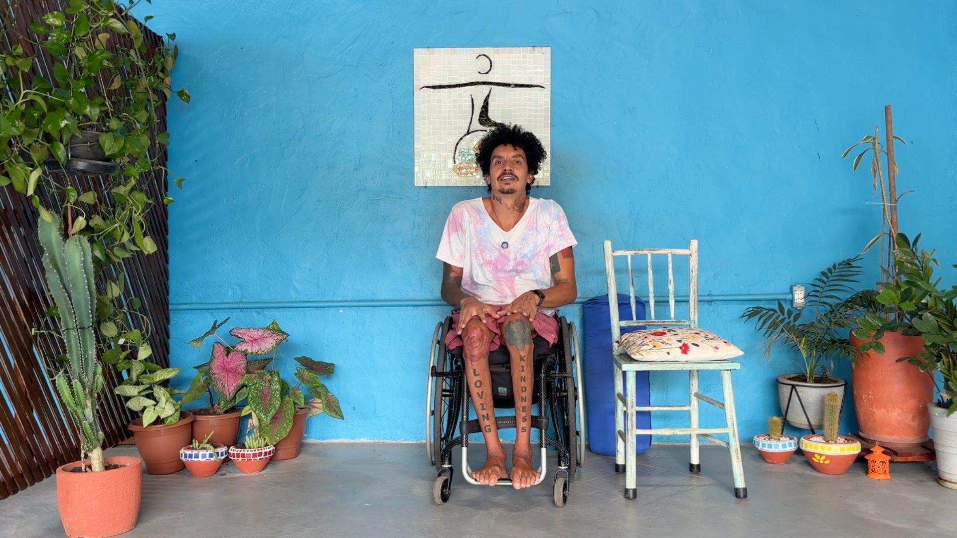 20-Minute Chair Yoga to Remind You What Hopefulness Feels Like