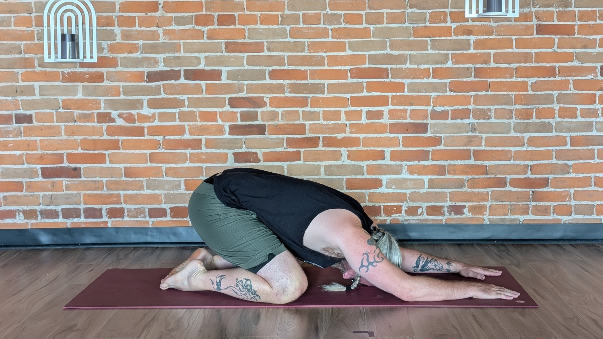 10-Minute Hip-Stretching Routine You Can Do Literally Every Day
