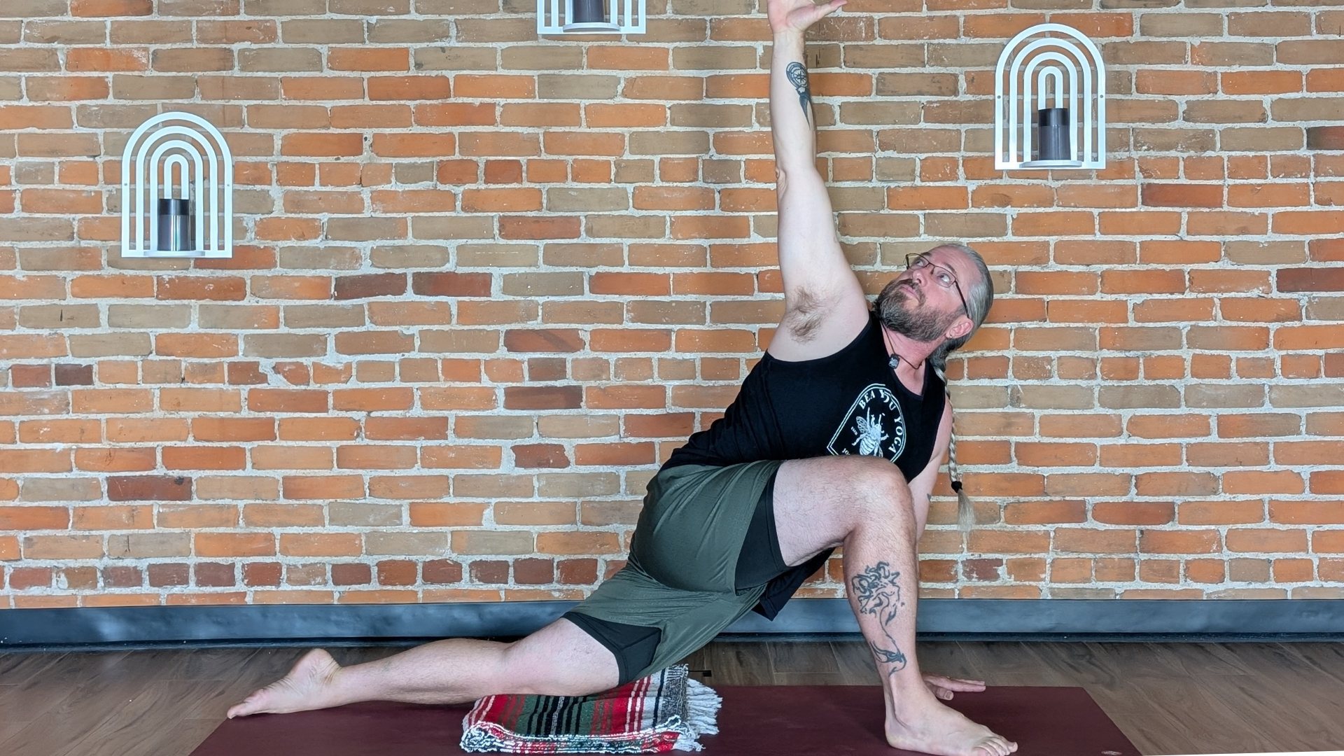 10-Minute Hip-Stretching Routine You Can Do Literally Every Day