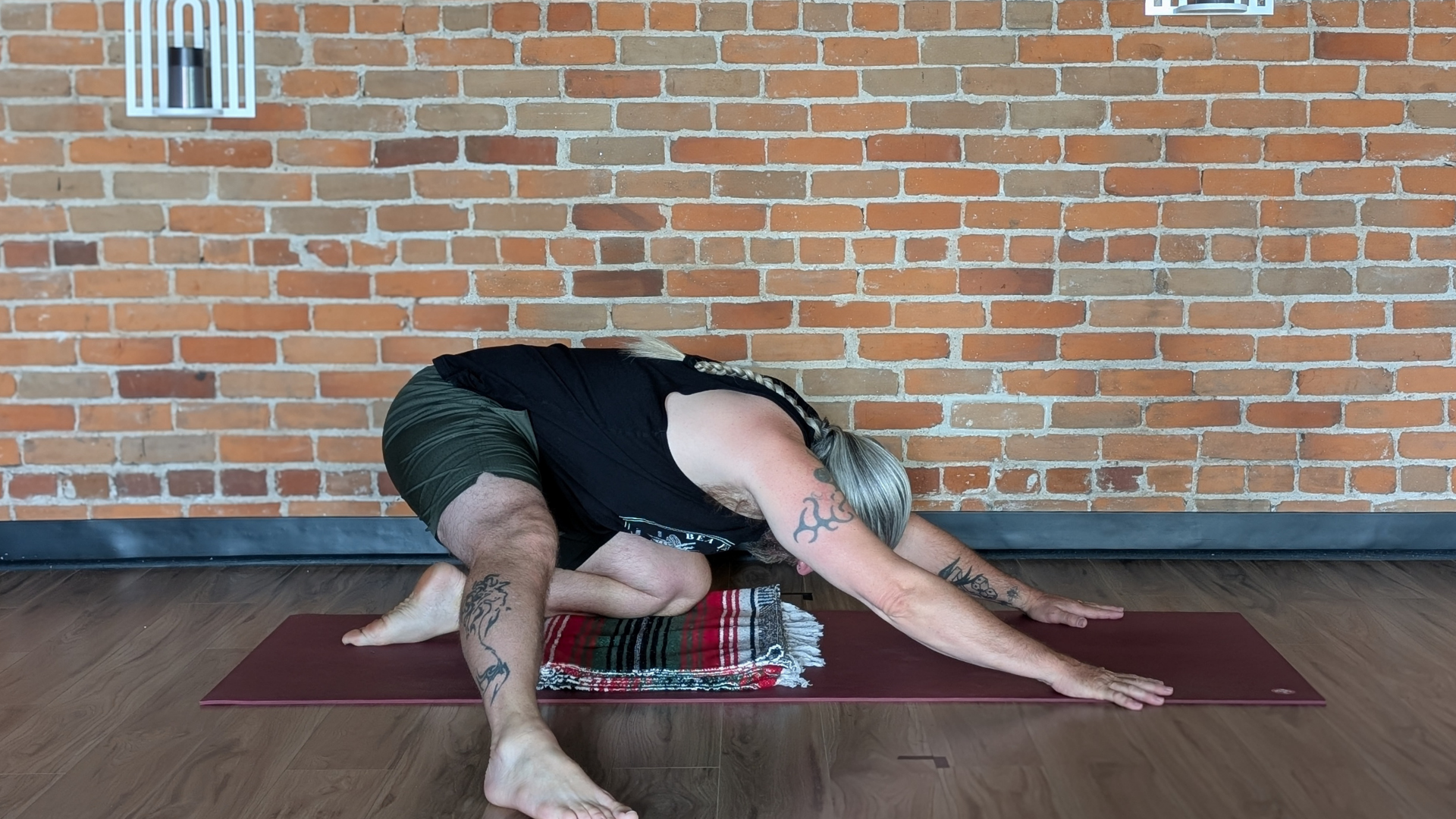 10-Minute Hip-Stretching Routine You Can Do Literally Every Day