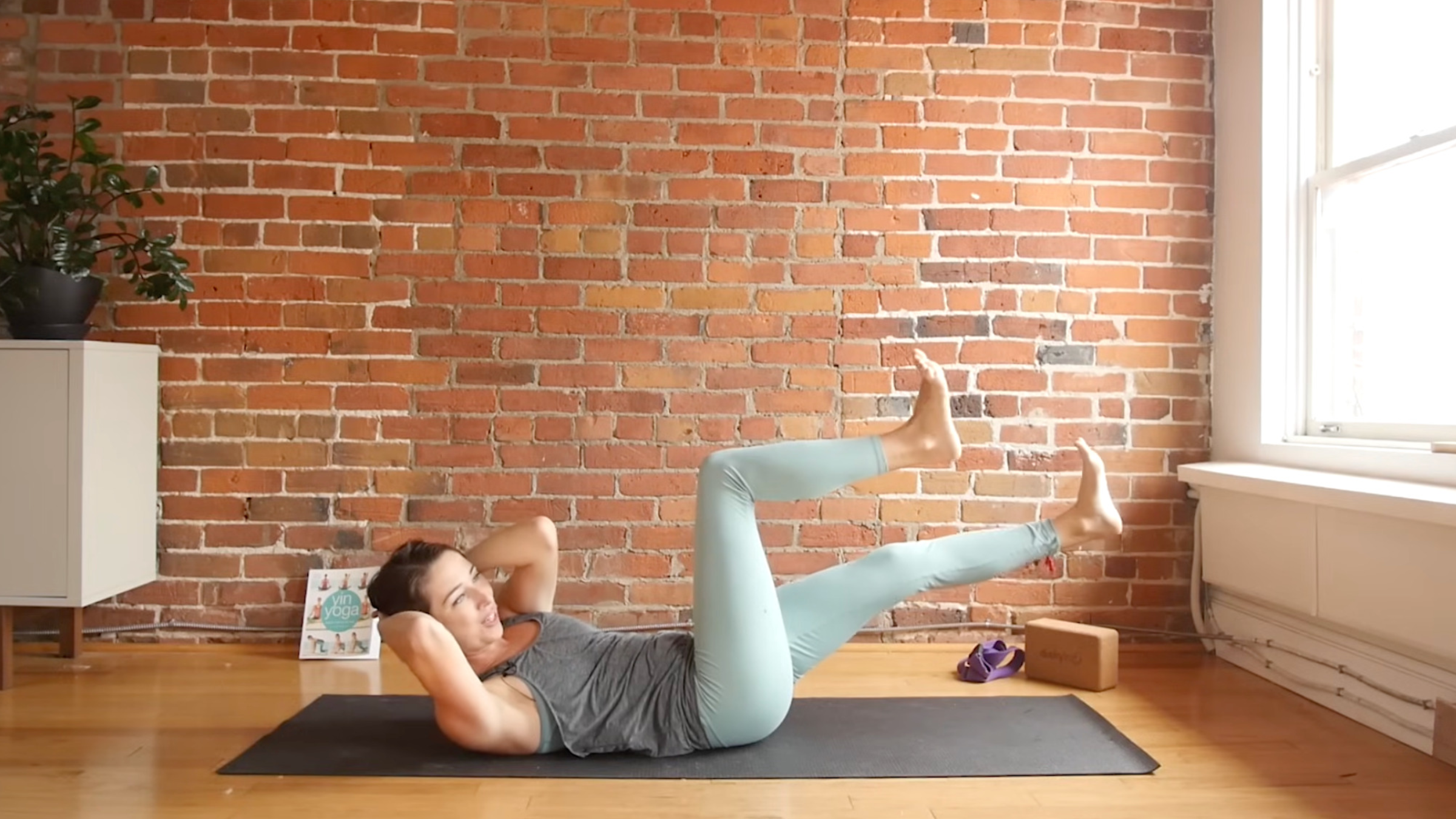 10-Minute Yoga for Core Strengthening
