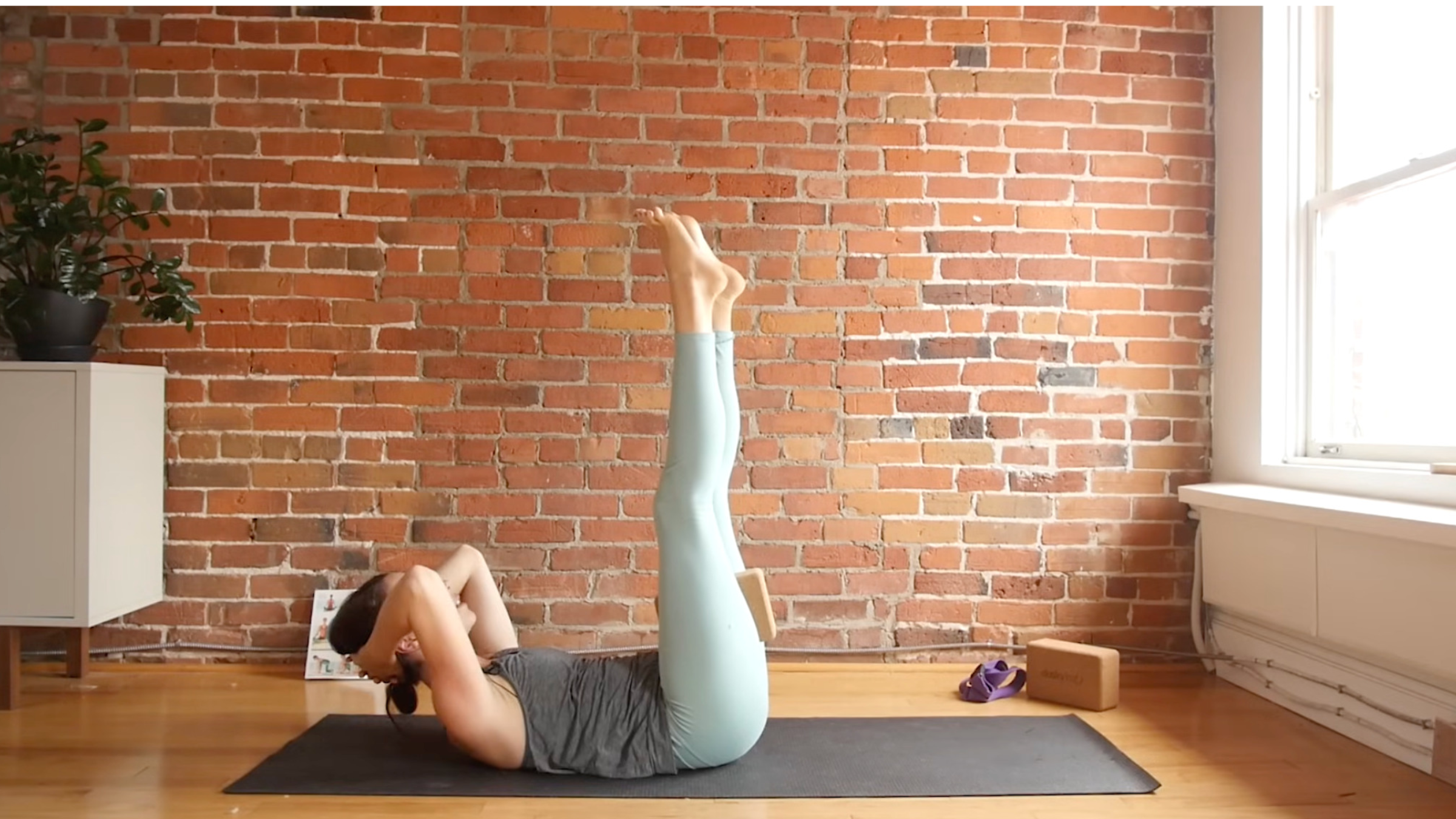 10-Minute Yoga for Core Strengthening