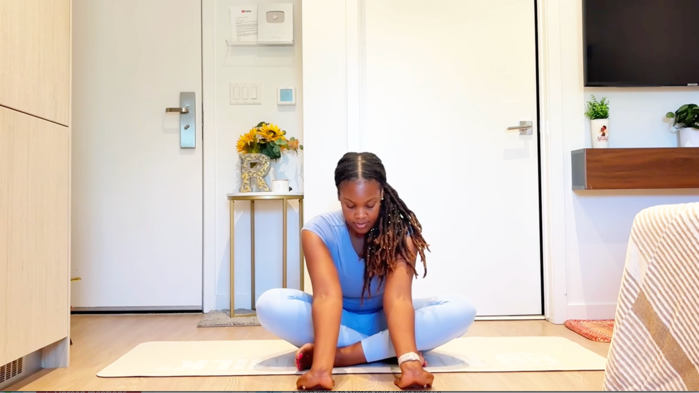 5-Minute Yoga to Stretch Your Wrists, Hands, and Fingers