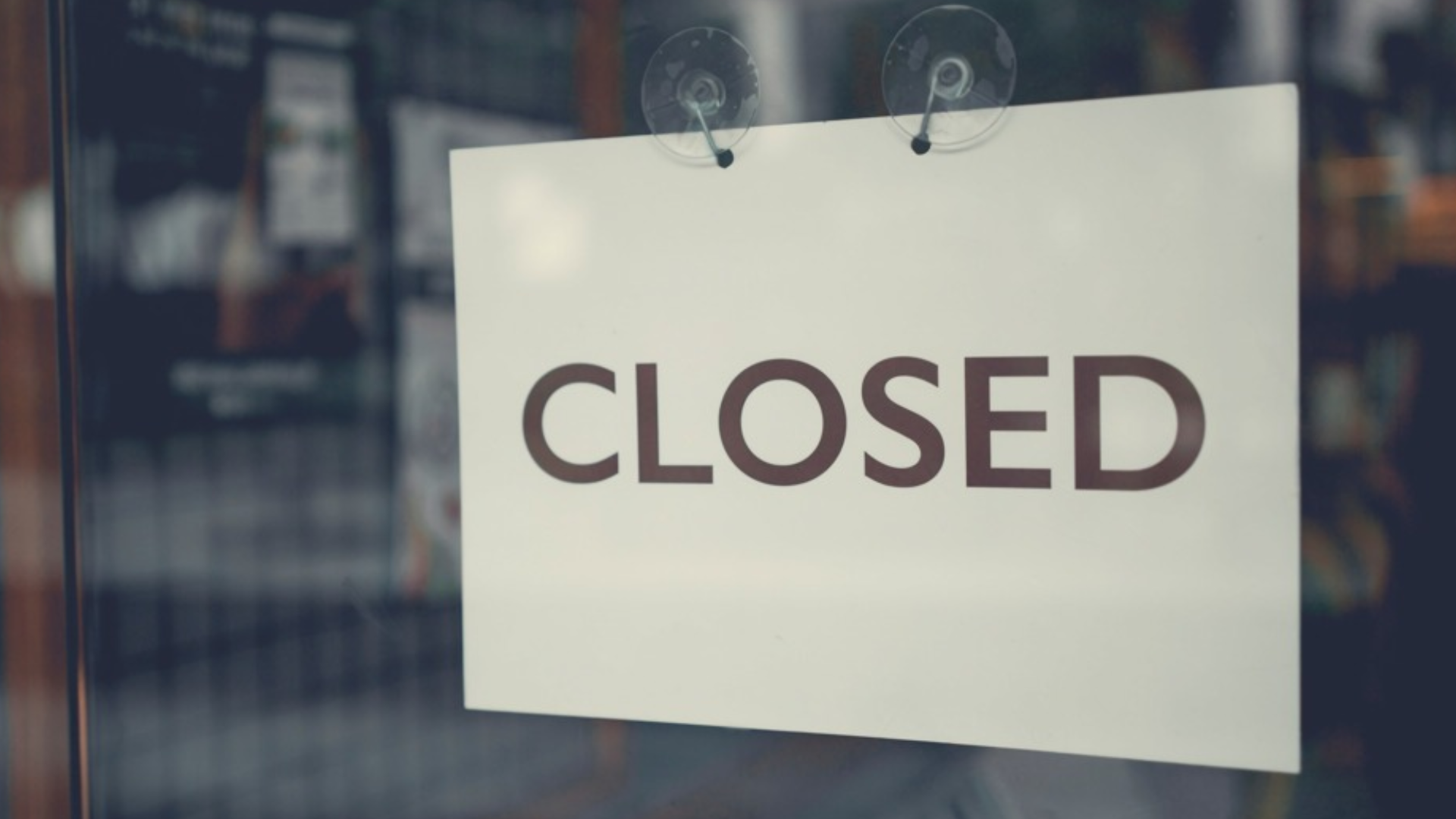 These Chain Yoga Studios Abruptly Closed. Teachers and Students Are Paying the Price.